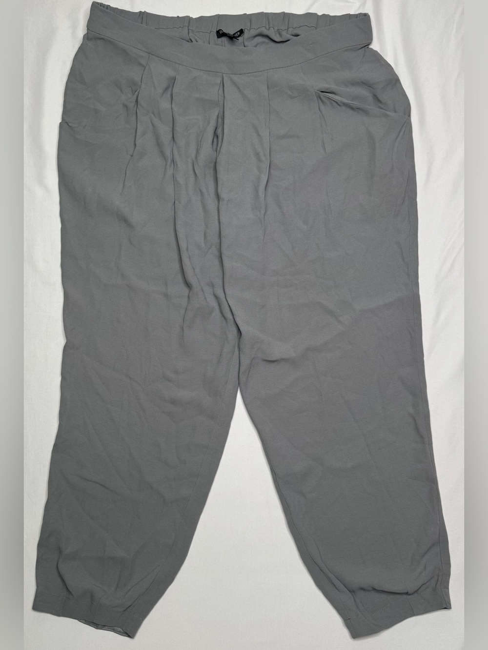 Eileen Fisher Women's P Large Gray Silk Georgette Crepe Pleated Tapered Pants